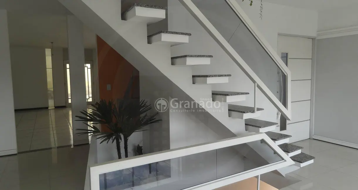 Sobrado com 3 quartos à venda, 215m2 em Jardim Japão, São Paulo - SP - imagem 9 Foto 9 de Sobrado com 3 quartos à venda, 215m2 em Jardim Japão, São Paulo - SP