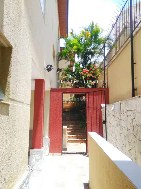 Sobrado com 4 quartos à venda e para alugar, 412m2 em Jardim São Paulo(Zona Norte), São Paulo - SP - imagem 6 Foto 6 de Sobrado com 4 quartos à venda e para alugar, 412m2 em Jardim São Paulo(Zona Norte), São Paulo - SP