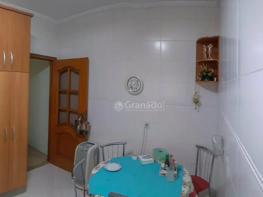 Foto 9 de Sobrado com 3 quartos à venda, 186m2 em Santa Teresinha, São Paulo - SP