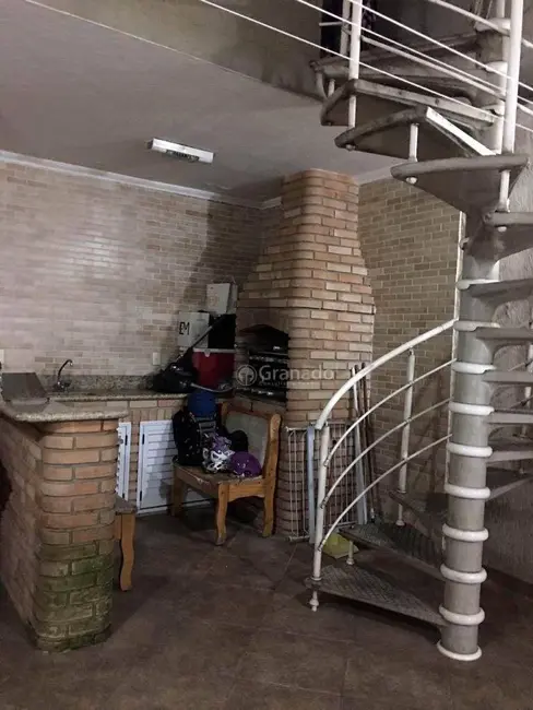 Sobrado com 3 quartos à venda, 330m2 em Santana, São Paulo - SP - imagem 7 Foto 7 de Sobrado com 3 quartos à venda, 330m2 em Santana, São Paulo - SP