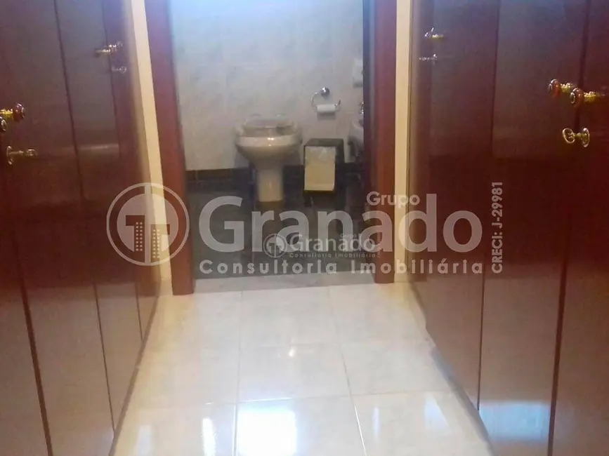 Sobrado com 3 quartos à venda, 274m2 em Vila Paulicéia, São Paulo - SP - imagem 6 Foto 6 de Sobrado com 3 quartos à venda, 274m2 em Vila Paulicéia, São Paulo - SP