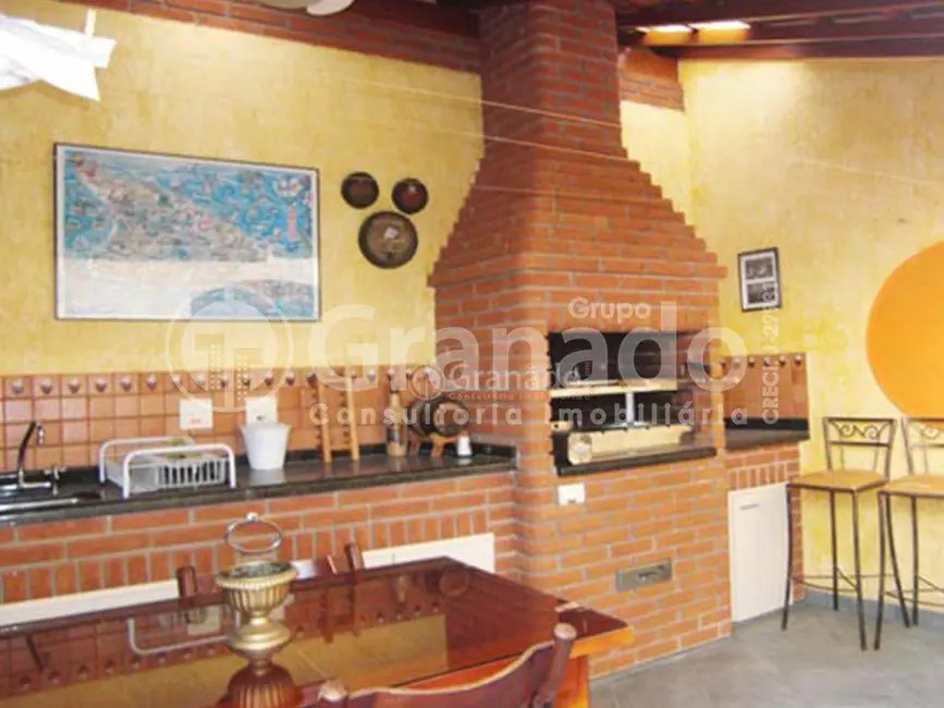 Foto 5 de Sobrado com 3 quartos à venda, 256m2 em Chora Menino, São Paulo - SP