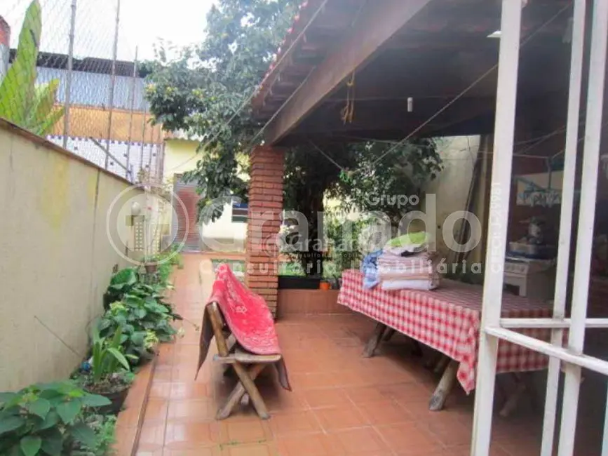 Sobrado com 3 quartos à venda, 200m2 em Vila Maria, São Paulo - SP - imagem 4 Foto 4 de Sobrado com 3 quartos à venda, 200m2 em Vila Maria, São Paulo - SP