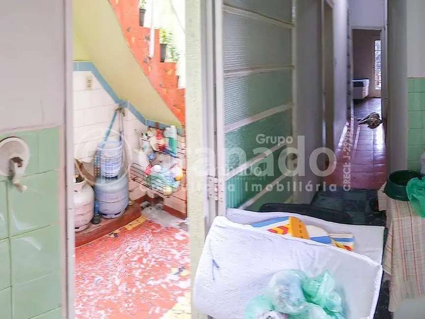 Foto 7 de Casa com 3 quartos à venda, 240m2 em Vila Paiva, São Paulo - SP