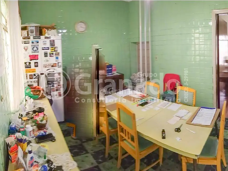 Foto 9 de Casa com 3 quartos à venda, 240m2 em Vila Paiva, São Paulo - SP