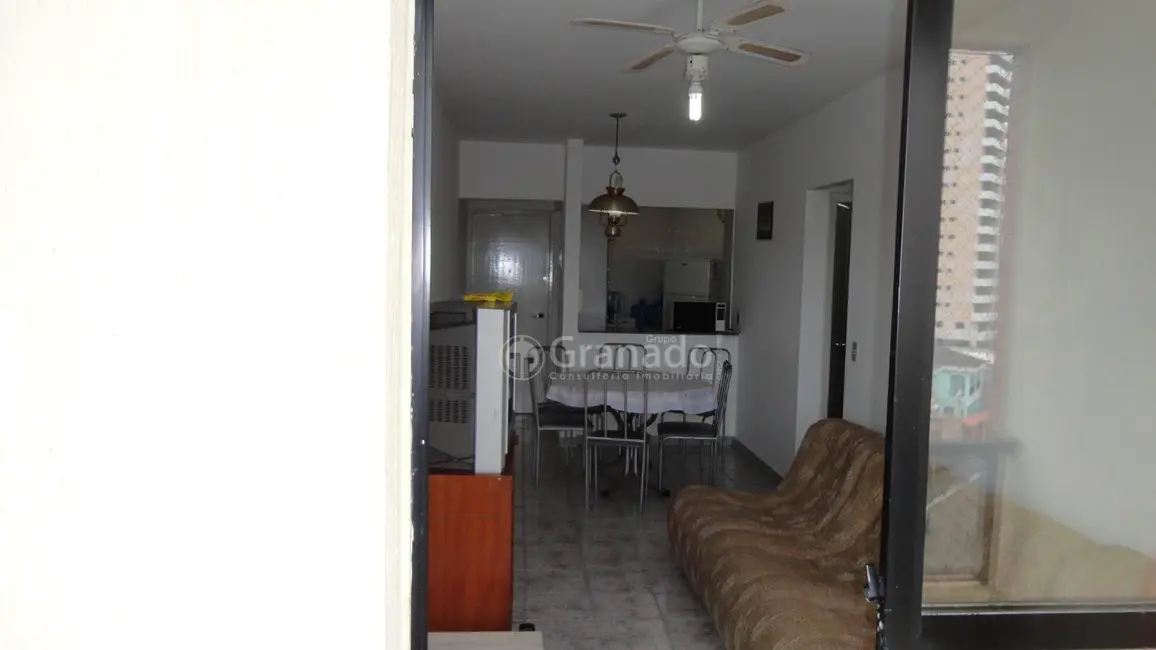 Foto 3 de Apartamento com 2 quartos à venda, 65m2 em Aviação, Praia Grande - SP