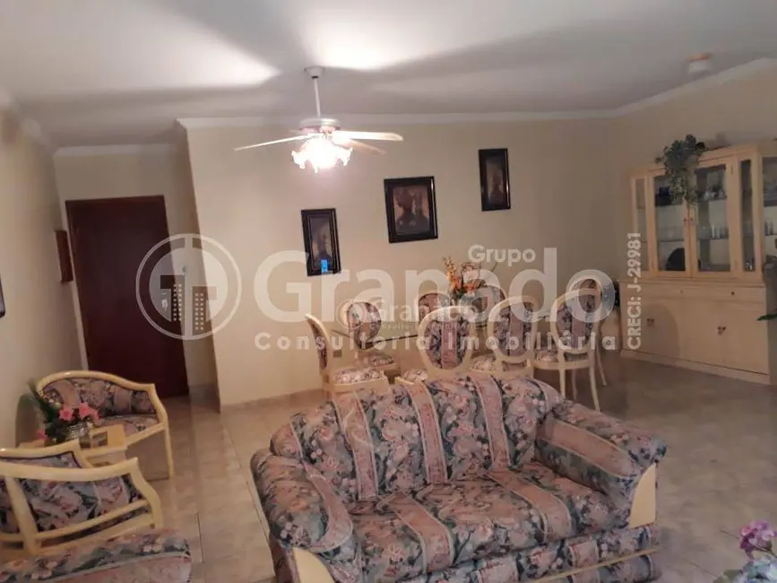 Apartamento com 2 quartos à venda, 117m2 em Canto do Forte, Praia Grande - SP - imagem 3 Foto 3 de Apartamento com 2 quartos à venda, 117m2 em Canto do Forte, Praia Grande - SP