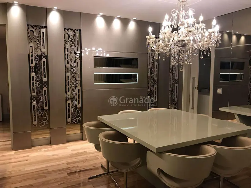 Foto 2 de Apartamento com 2 quartos à venda, 220m2 em Santa Teresinha, São Paulo - SP