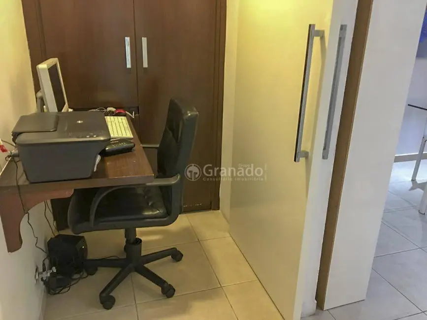 Foto 8 de Apartamento com 3 quartos à venda, 90m2 em Vila Paiva, São Paulo - SP