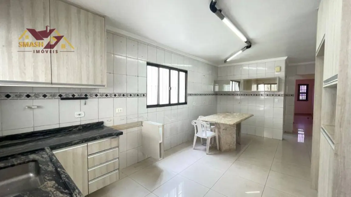 Foto 2 de Sobrado com 3 quartos à venda, 161m2 em Vila Capitão Rabelo, Guarulhos - SP