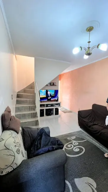 Foto 1 de Sobrado com 3 quartos à venda, 132m2 em Jardim Terezópolis, Guarulhos - SP