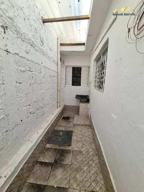 Foto 3 de Casa com 2 quartos para alugar, 54m2 em Parque Continental II, Guarulhos - SP
