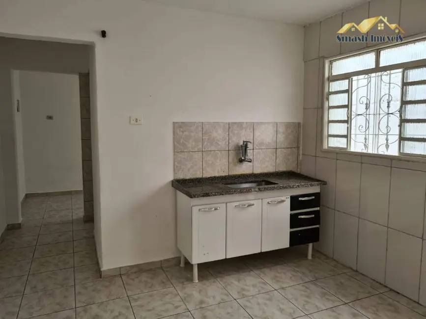 Foto 2 de Casa com 2 quartos para alugar, 54m2 em Parque Continental II, Guarulhos - SP
