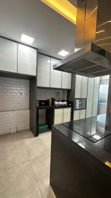 Foto 9 de Apartamento com 3 quartos à venda, 195m2 em Jardim Flor da Montanha, Guarulhos - SP