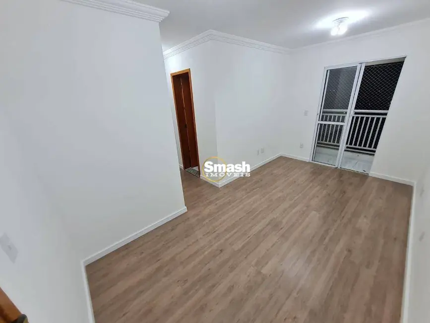 Apartamento com 2 quartos à venda, 57m2 em Jardim do Triunfo, Guarulhos - SP - imagem 3 Foto 3 de Apartamento com 2 quartos à venda, 57m2 em Jardim do Triunfo, Guarulhos - SP