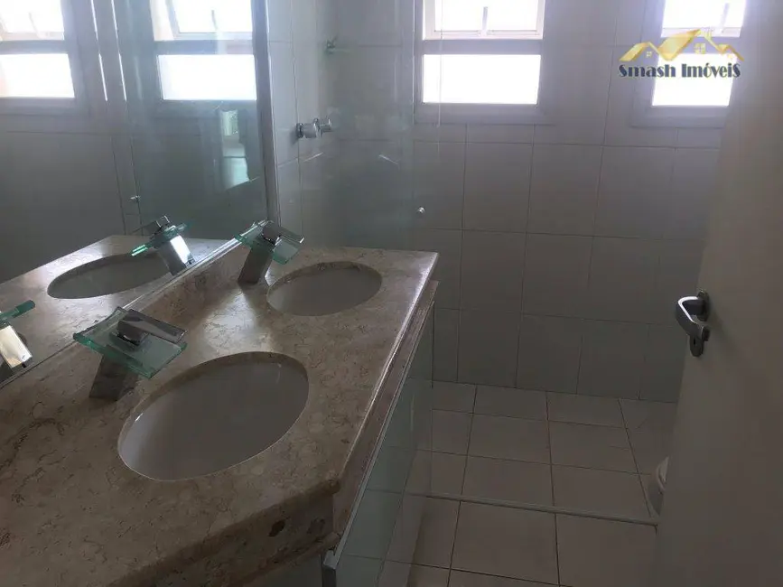 Apartamento com 3 quartos para alugar, 178m2 em Centro, Guarulhos - SP - imagem 8 Foto 8 de Apartamento com 3 quartos para alugar, 178m2 em Centro, Guarulhos - SP