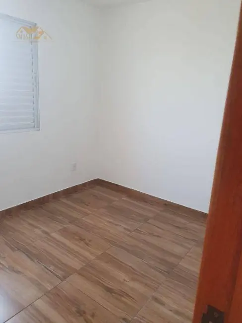 Apartamento com 3 quartos para alugar, 66m2 em Jardim do Triunfo, Guarulhos - SP - imagem 4 Foto 4 de Apartamento com 3 quartos para alugar, 66m2 em Jardim do Triunfo, Guarulhos - SP