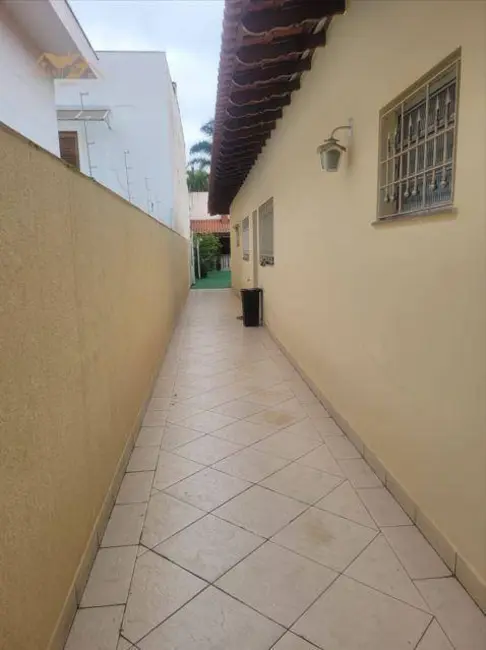 Foto 2 de Casa com 5 quartos à venda, 500m2 em Vila Galvão, Guarulhos - SP