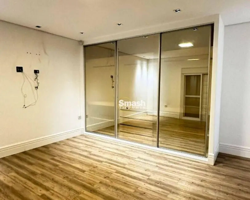 Foto 3 de Casa de Condomínio com 3 quartos à venda, 680m2 em Condomínio Residencial Shamballa II, Atibaia - SP