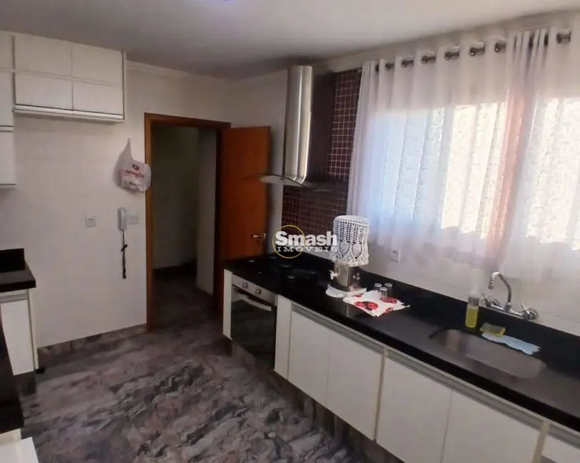 Foto 3 de Apartamento com 4 quartos à venda, 317m2 em Vila Alta, Lins - SP