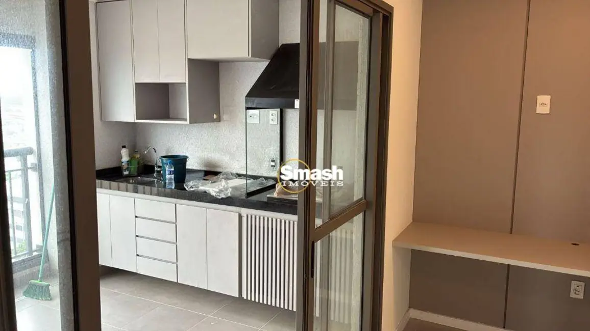 Foto 3 de Apartamento com 1 quarto para alugar, 39m2 em Vila Camargos, Guarulhos - SP