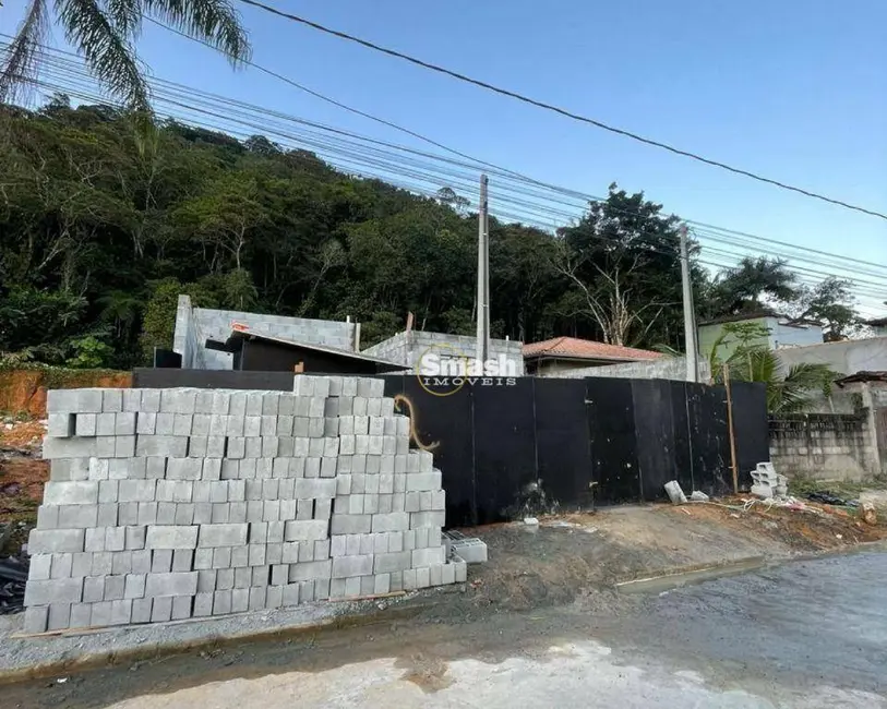 Foto 2 de Casa com 2 quartos à venda, 137m2 em Massaguaçu, Caraguatatuba - SP