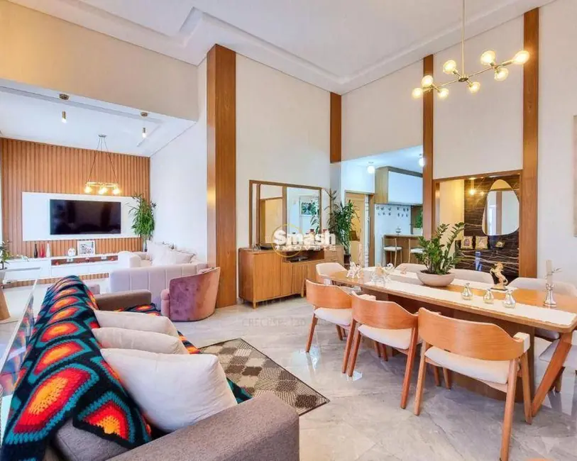 Foto 2 de Casa de Condomínio com 3 quartos à venda, 300m2 em Cacapava - SP