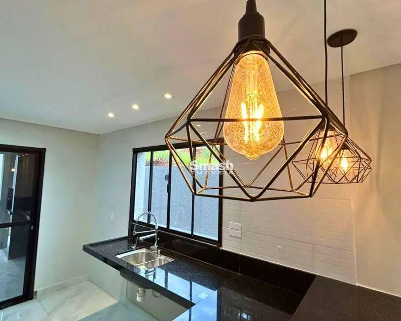 Sobrado com 3 quartos à venda, 175m2 em Loteamento Vale das Flores, Atibaia - SP - imagem 7 Foto 7 de Sobrado com 3 quartos à venda, 175m2 em Loteamento Vale das Flores, Atibaia - SP