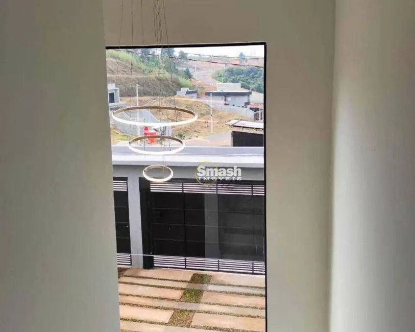 Sobrado com 3 quartos à venda, 175m2 em Loteamento Vale das Flores, Atibaia - SP - imagem 8 Foto 8 de Sobrado com 3 quartos à venda, 175m2 em Loteamento Vale das Flores, Atibaia - SP