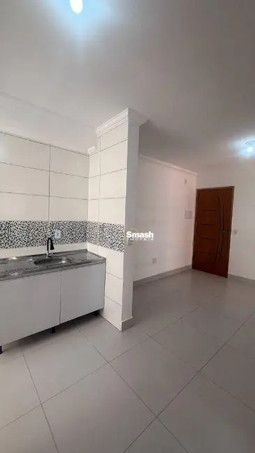 Apartamento com 2 quartos para alugar, 46m2 em Vila Nova Bonsucesso, Guarulhos - SP - imagem 6 Foto 6 de Apartamento com 2 quartos para alugar, 46m2 em Vila Nova Bonsucesso, Guarulhos - SP