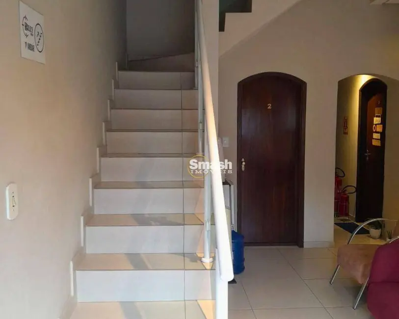 Foto 6 de Sala Comercial para alugar, 30m2 em Vila das Palmeiras, Guarulhos - SP