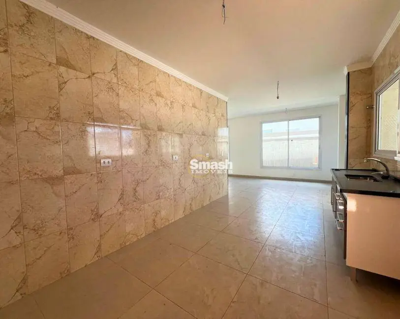 Foto 4 de Casa com 3 quartos à venda, 300m2 em Residencial Real Park, Aruja - SP
