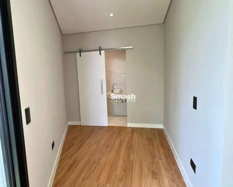 Foto 6 de Casa com 4 quartos à venda, 330m2 em Residencial Real Park, Aruja - SP