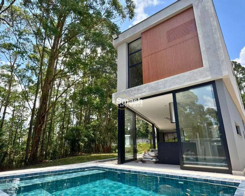 Foto 1 de Casa com 4 quartos à venda, 330m2 em Residencial Real Park, Aruja - SP