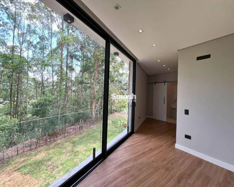 Foto 7 de Casa com 4 quartos à venda, 330m2 em Residencial Real Park, Aruja - SP