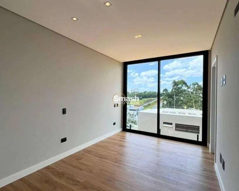 Foto 2 de Casa com 4 quartos à venda, 330m2 em Residencial Real Park, Aruja - SP