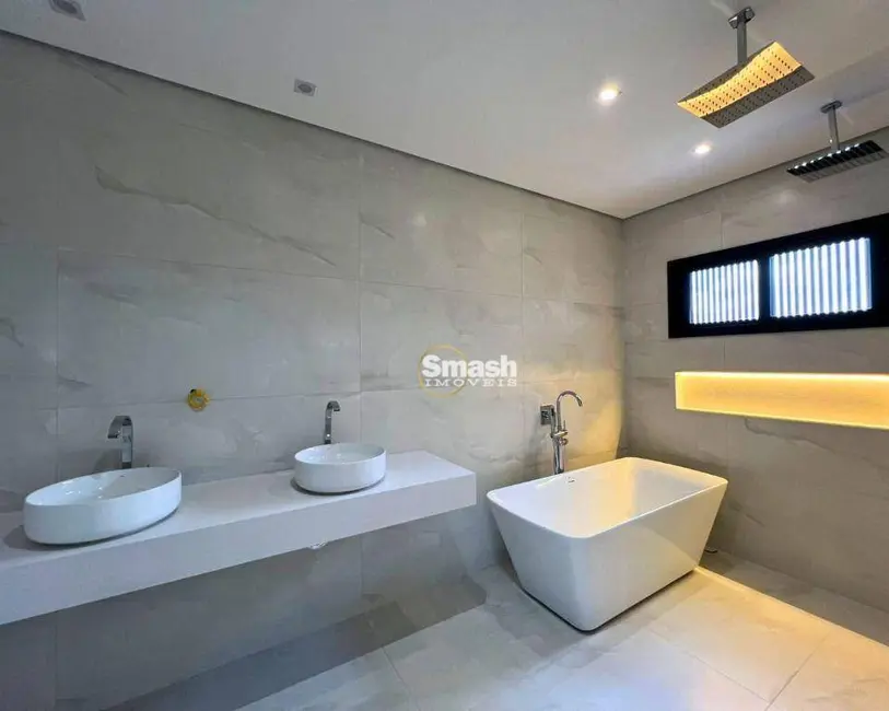 Foto 9 de Casa com 4 quartos à venda, 330m2 em Residencial Real Park, Aruja - SP