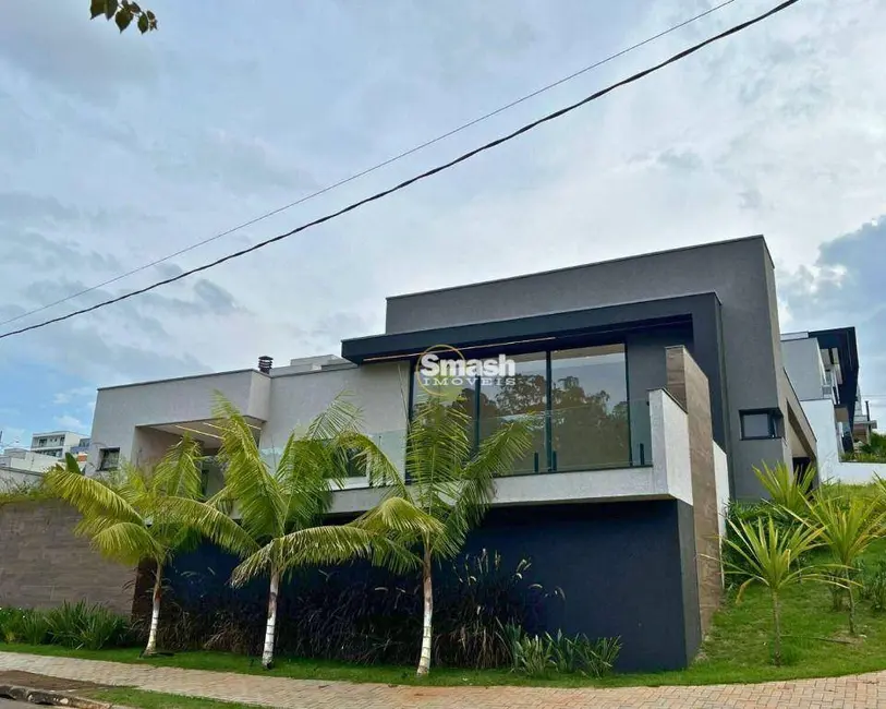 Foto 1 de Casa de Condomínio com 3 quartos à venda, 400m2 em Cézar de Souza, Mogi Das Cruzes - SP