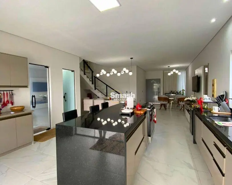 Foto 4 de Casa de Condomínio com 3 quartos à venda, 315m2 em Cidade Parquelandia, Mogi Das Cruzes - SP