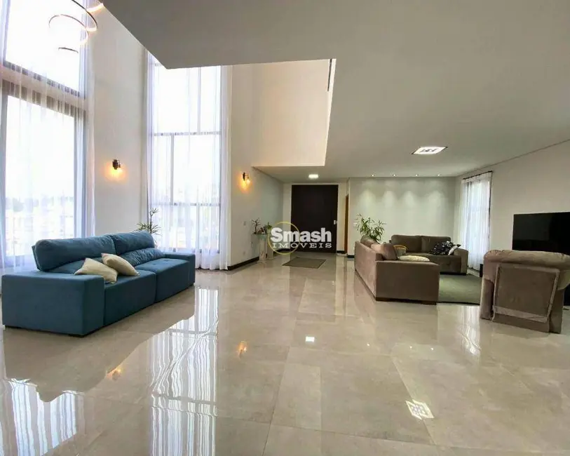 Foto 2 de Casa com 4 quartos à venda, 615m2 em Cidade Parquelandia, Mogi Das Cruzes - SP