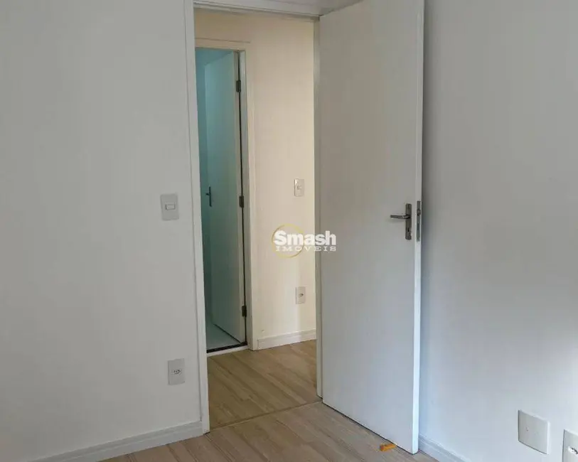 Foto 6 de Apartamento com 3 quartos à venda, 77m2 em Jardim Flor da Montanha, Guarulhos - SP