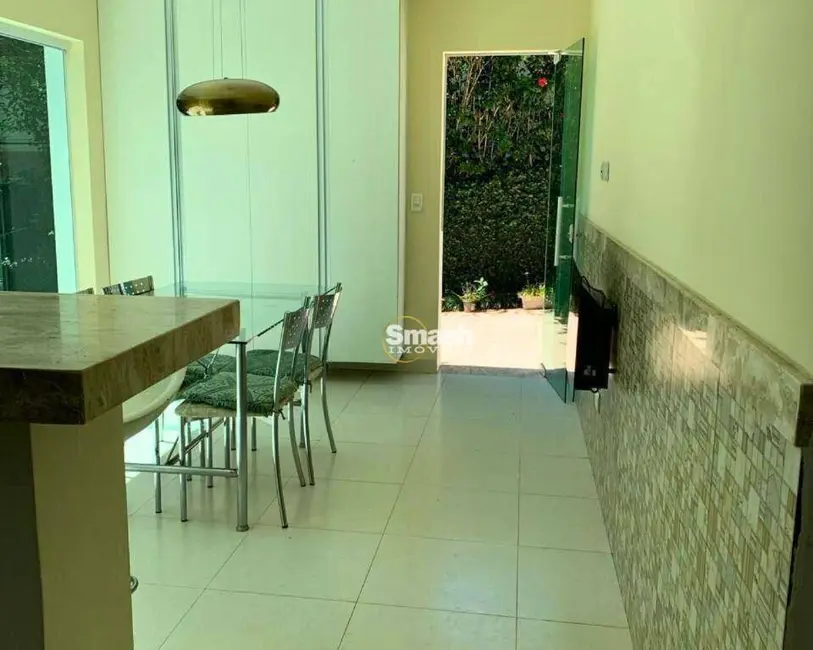 Foto 6 de Casa com 3 quartos à venda, 1540m2 em Residencial Real Park, Aruja - SP