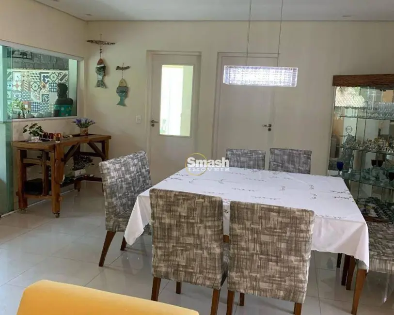 Foto 8 de Casa com 3 quartos à venda, 1540m2 em Residencial Real Park, Aruja - SP