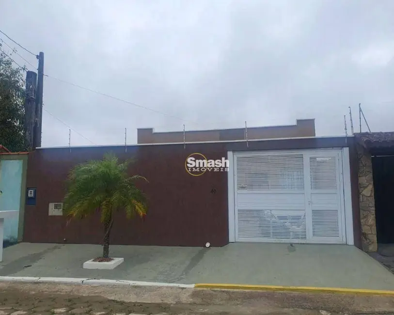 Foto 1 de Casa com 4 quartos à venda, 260m2 em Itanhaem - SP