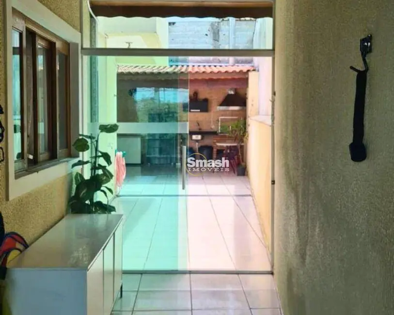 Foto 5 de Casa com 3 quartos à venda, 155m2 em Jardim Santa Clara, Guarulhos - SP