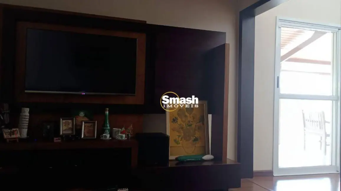 Casa de Condomínio com 5 quartos à venda, 1009m2 em Centro, Santo Antonio Do Pinhal - SP - imagem 9 Foto 9 de Casa de Condomínio com 5 quartos à venda, 1009m2 em Centro, Santo Antonio Do Pinhal - SP