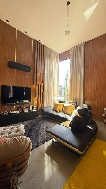 Foto 1 de Casa de Condomínio com 3 quartos à venda, 360m2 em Rio Abaixo, Atibaia - SP