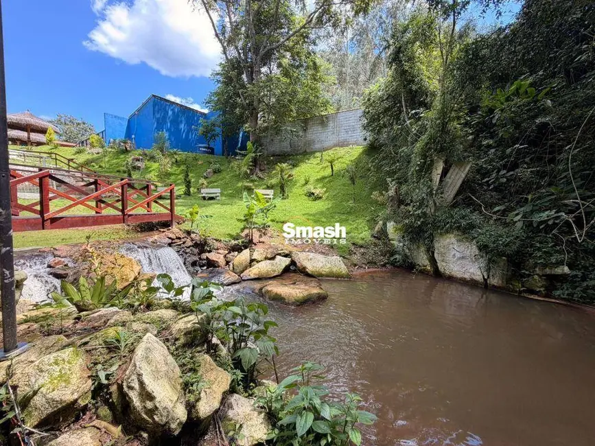Foto 2 de Chácara com 4 quartos à venda, 1700m2 em Nazare Paulista - SP