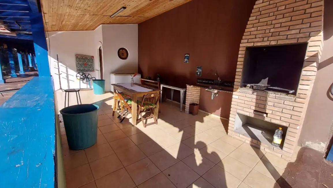 Chácara com 3 quartos para alugar, 2000m2 em Jardim Colonial, Atibaia - SP - imagem 8 Foto 8 de Chácara com 3 quartos para alugar, 2000m2 em Jardim Colonial, Atibaia - SP
