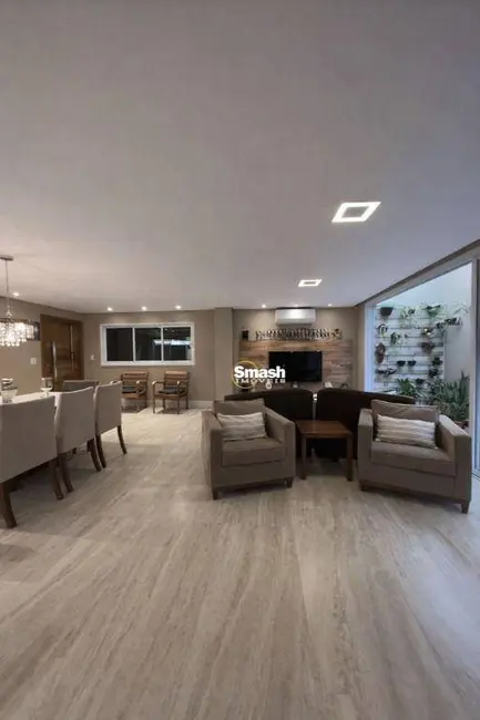 Foto 7 de Sobrado com 4 quartos à venda, 300m2 em Vila Rosália, Guarulhos - SP